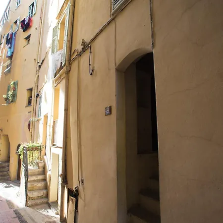 Grand 2p A Avec Terrasse Et Wifi - Fr-1-196-187 Menton