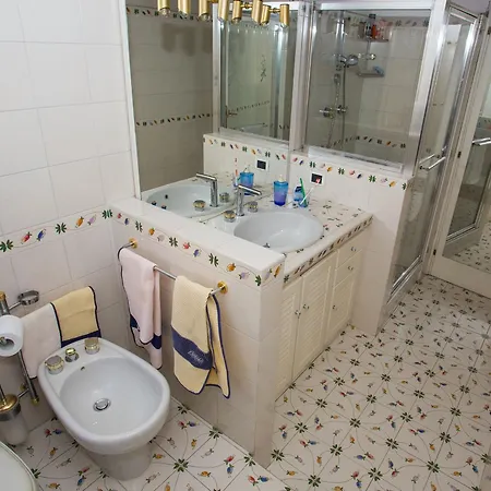 Grand 2p A Avec Terrasse Et Wifi - Fr-1-196-187 Apartment