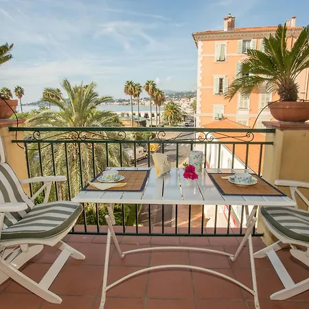 Lägenhet Joli 2p A Avec Vue Sur Et Terrasse - Fr-1-196-187 Menton